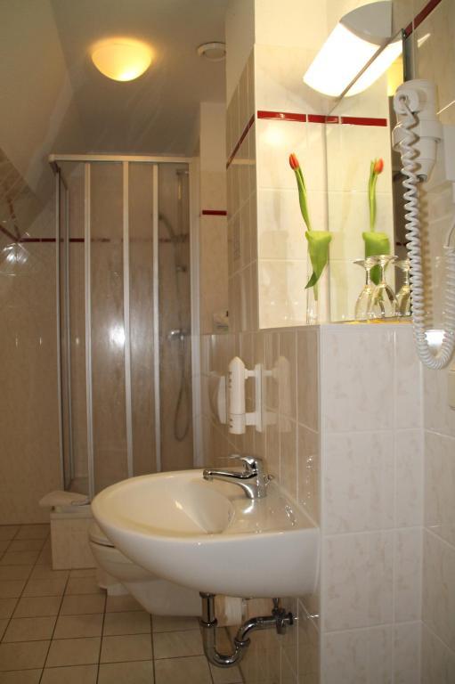 Hotel Am Rugard Bergen Auf Rugen Room photo